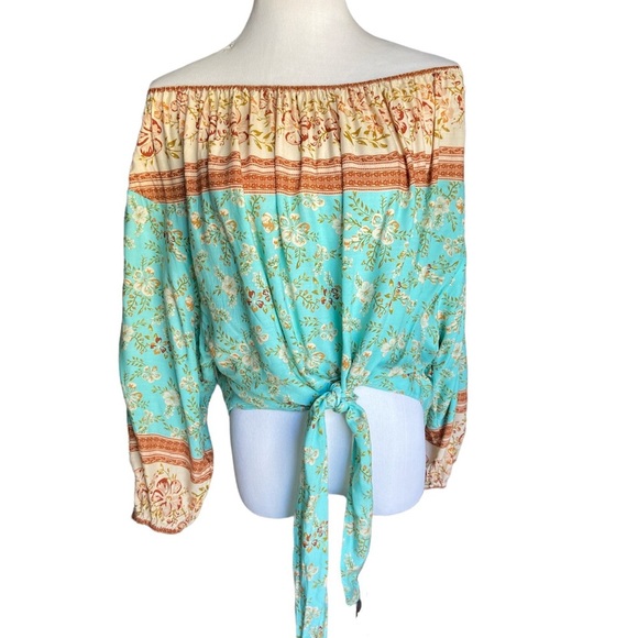 Umgee boutique bohemian top with elastic shoulders & tie front blue floral print - Picture 2 of 6